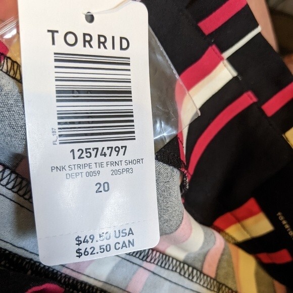 Torrid vertical stripes 100% rayon shorts w/ zipper, clasp, & tie belt NWT - 20 - Picture 8 of 11